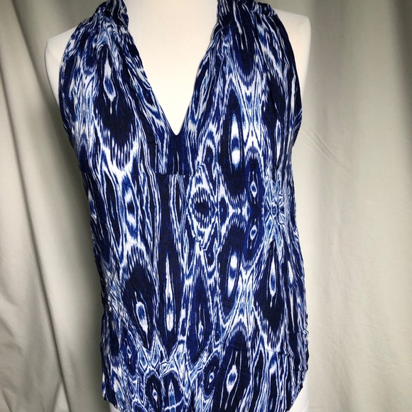 Velvet Blue and White patterned tunic - Picture 1 of 3
